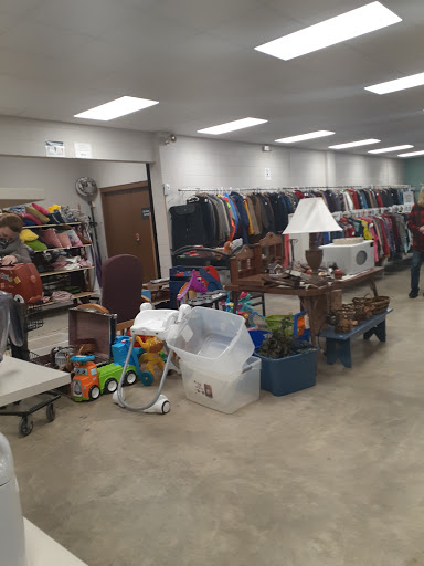 Thrift Store «DE Pere Christian Outreach Corporation», reviews and photos, 506 Butler St, De Pere, WI 54115, USA
