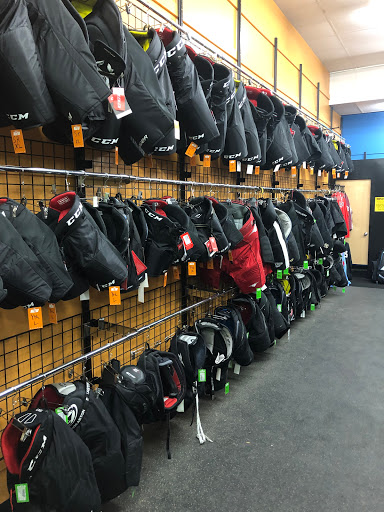 Sporting Goods Store «Play It Again Sports», reviews and photos, 3015 E Hamilton Ave, Eau Claire, WI 54701, USA