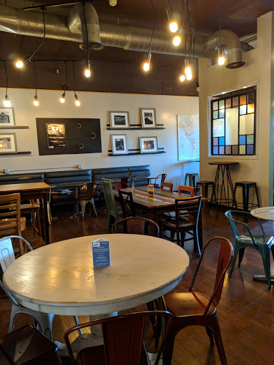 Coffee Shop «The PourHouse Cafe», reviews and photos, 314 E Kirkwood Ave, Bloomington, IN 47408, USA