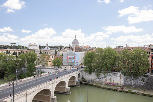 Sonder at Prati Lungotevere