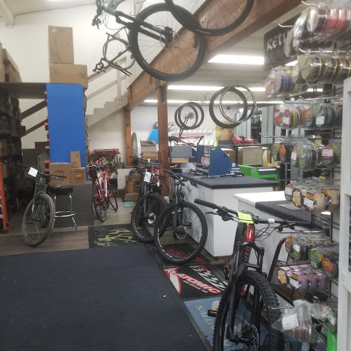 Outdoor Sports Store «Redding Sports Ltd», reviews and photos, 950 Hilltop Dr, Redding, CA 96003, USA