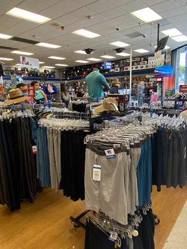 Sporting Goods Store «Big 5 Sporting Goods - Alhambra», reviews and photos, 620 E Valley Blvd, Alhambra, CA 91801, USA