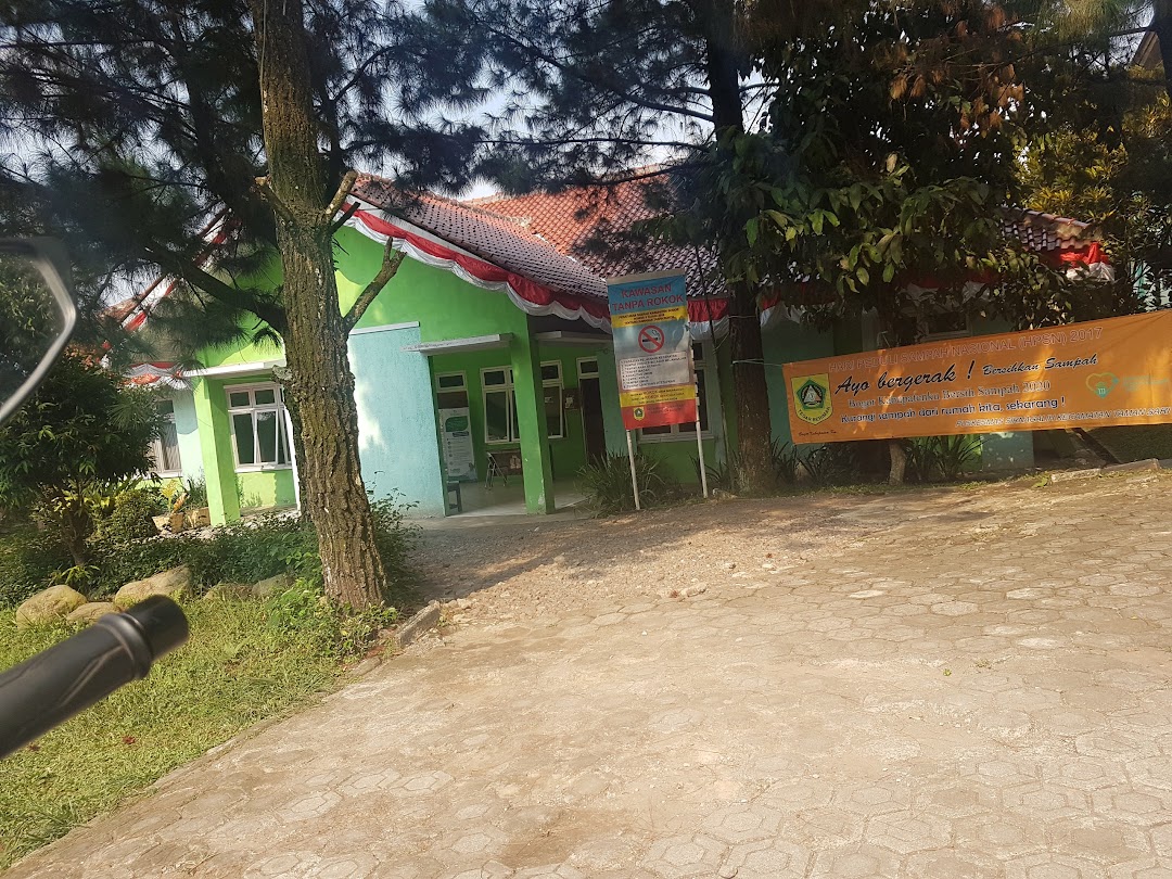 Kantor Kecamatan Tamansari