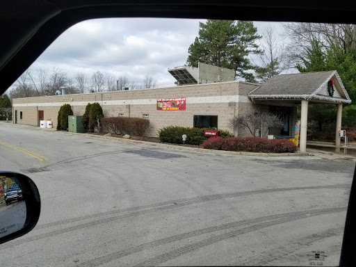 Coates Car Care Express en Warren