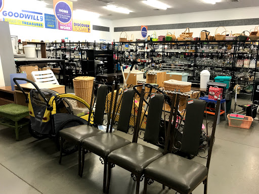 Thrift Store «Yuma Frontage Goodwill Retail Store & Donation Center», reviews and photos