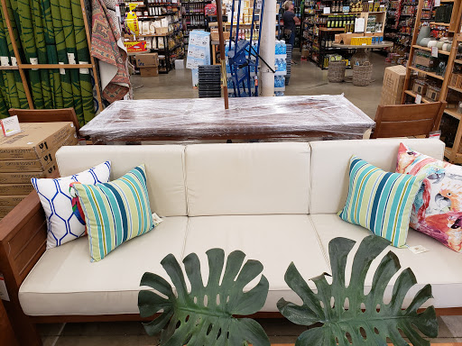 Furniture Store «Cost Plus World Market», reviews and photos, 2155 W 22nd St #500, Oak Brook, IL 60523, USA