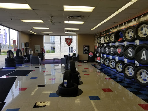 Tire Shop «Firestone Complete Auto Care», reviews and photos, 3425 W 66th St, Edina, MN 55435, USA