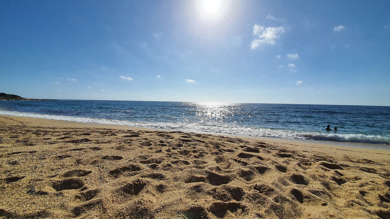 Foto de Playa de Portu Maga - lugar popular entre los conocedores del relax