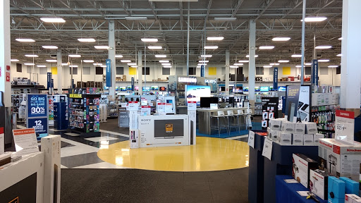 Electronics Store «Best Buy», reviews and photos, 5555 Glenway Ave #550, Cincinnati, OH 45238, USA