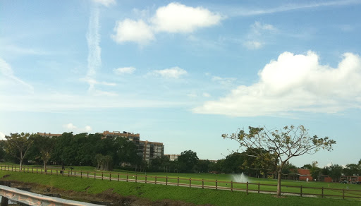Golf Course «Pembroke Lakes Golf», reviews and photos, 10500 Taft St, Pembroke Pines, FL 33026, USA