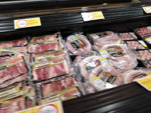 Grocery Store «Winn-Dixie», reviews and photos, 820 Old Camp Rd, The Villages, FL 32162, USA