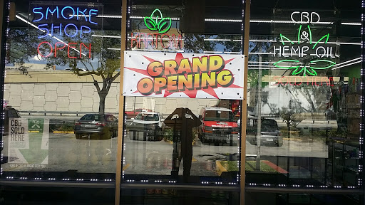 Tobacco Shop «Stirling Glass», reviews and photos, 5890 Stirling Rd, Hollywood, FL 33021, USA