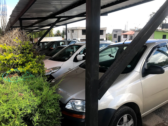 Opiniones de Parking Alpachaca AeroQuito en Quito - Aparcamiento