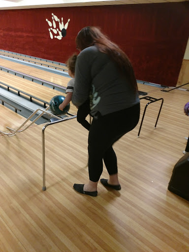 Bowling Alley «Mt. Morris Lanes and Pro Shop», reviews and photos, 9 Erie St, Mt Morris, NY 14510, USA