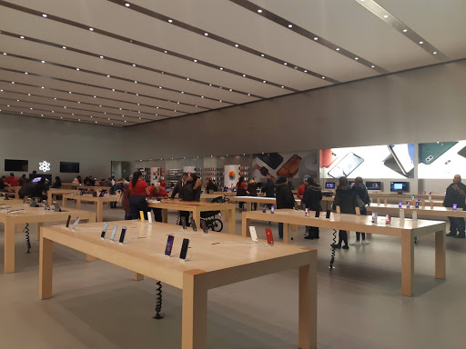 Computer Store «Apple Ridge Hill», reviews and photos, 143 Market Street, Yonkers, NY 10710, USA