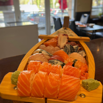 Sashimi du Restaurant japonais authentique Fuji Sushi à Saint-Louis - n°4