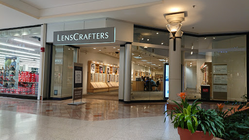 Eye Care Center «LensCrafters», reviews and photos, 161 Woodbridge Center Dr, Woodbridge, NJ 07095, USA