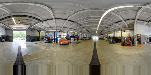 Used Car Dealer «McGrath Nissan», reviews and photos, 945 E Chicago St, Elgin, IL 60120, USA