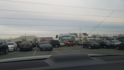 Clothing Store «Old Navy», reviews and photos, 400 S State Rd, Springfield, PA 19064, USA