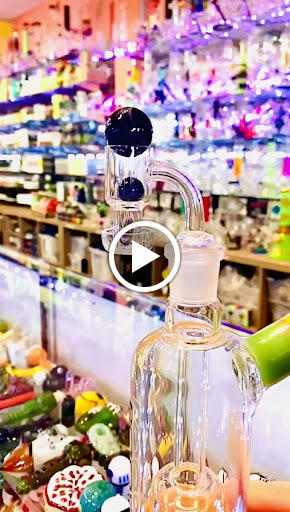 Tobacco Shop «Lotus Smoke Shop», reviews and photos, 4396 Tamiami Trail N, Naples, FL 34103, USA