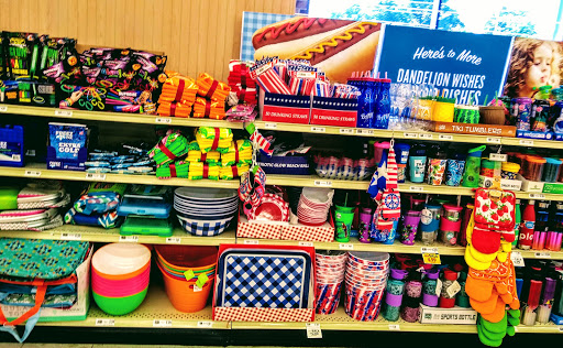 Grocery Store «Food Lion», reviews and photos, 250 Gateway S Blvd, Dover, DE 19904, USA