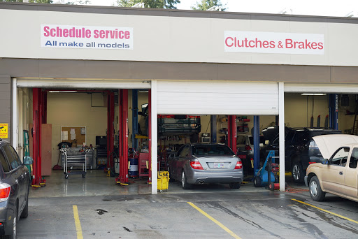 Mechanic «Canyon Auto Repair and Collision, Body and Paint», reviews and photos, 11643 SW Pacific Hwy, Tigard, OR 97223, USA