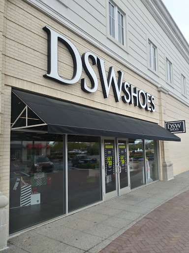 Shoe Store «DSW Designer Shoe Warehouse», reviews and photos, 346 Newnan Crossing Bypass, Newnan, GA 30265, USA