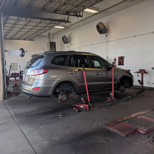 Tire Shop «Discount Tire Store - Taylorsville, UT», reviews and photos, 3665 W 5400 S, Taylorsville, UT 84129, USA