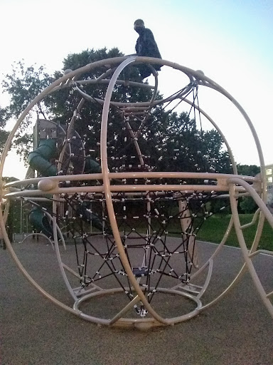 Park «Weston Park», reviews and photos, 46 Broad St, Weymouth, MA 02188, USA