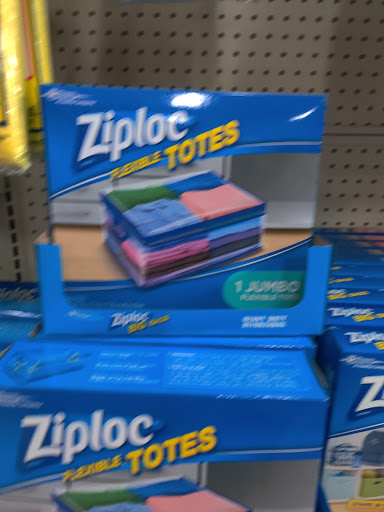 Hardware Store «Ranch Mart Ace Hardware», reviews and photos, 3801 W 95th St, Overland Park, KS 66206, USA