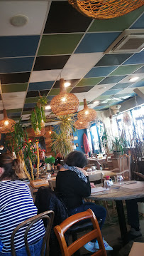 Atmosphère du Restaurant LE BOUCHON DE COLLEVILLE à Colleville-Montgomery - n°6
