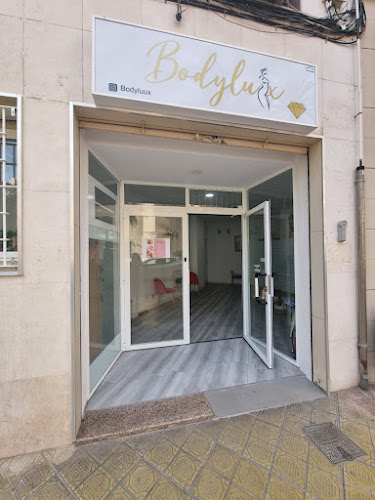 Bodyluux/Maderoterapia/Metaloterapia