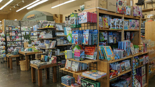 Furniture Store «Cost Plus World Market», reviews and photos, 1800 W Rio Salado Pkwy #150, Tempe, AZ 85281, USA