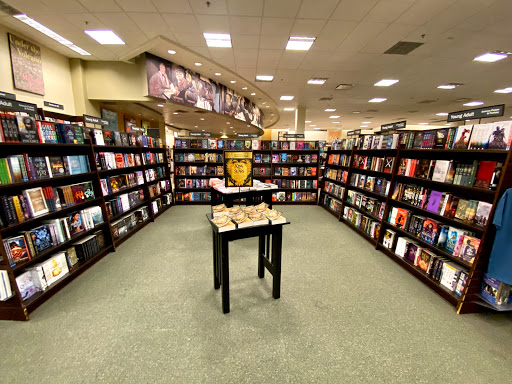 Book Store «Barnes & Noble», reviews and photos, 3625 Grand Ave, Chino Hills, CA 91709, USA