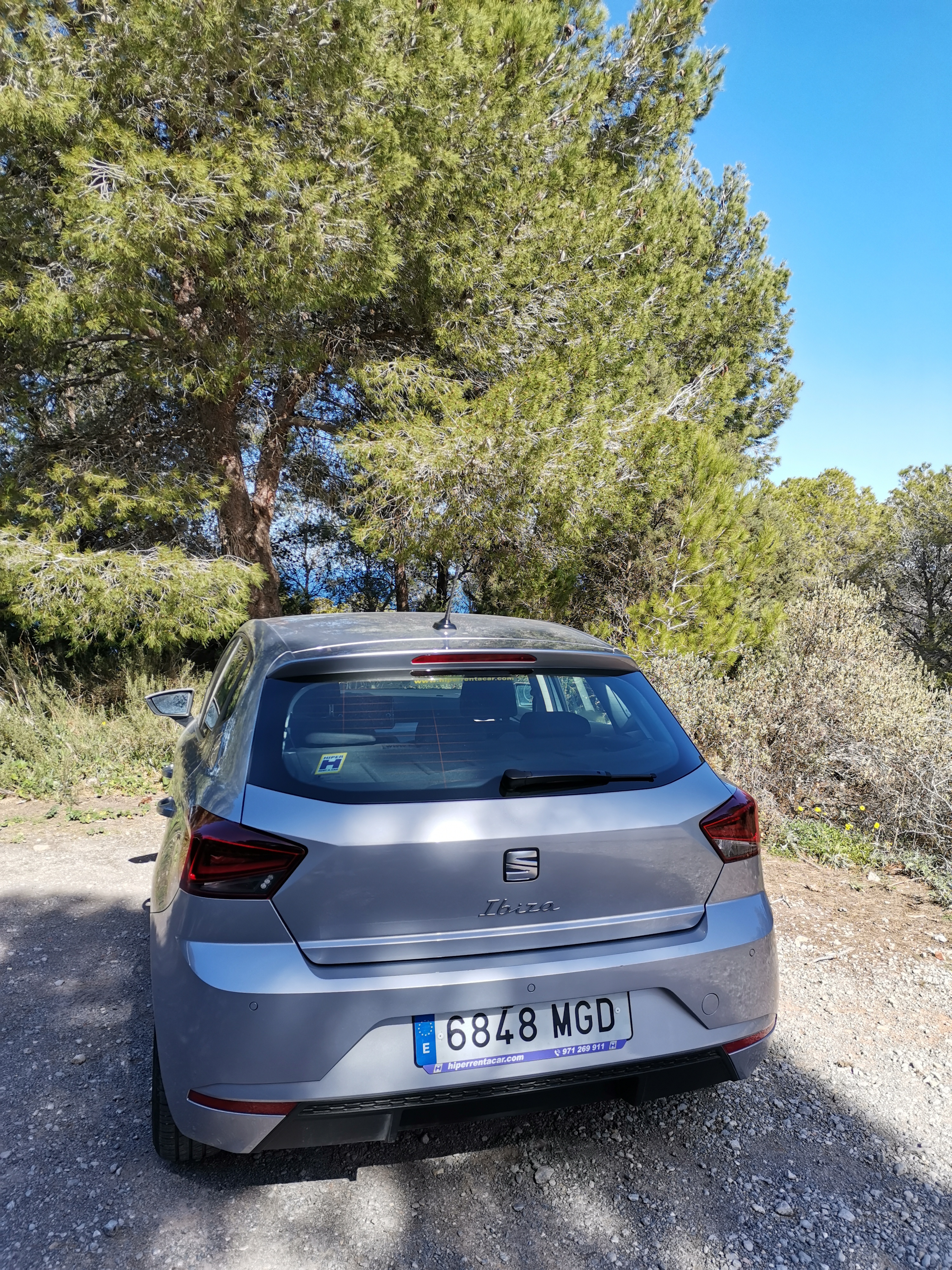 Hiper Rent a Car - 0