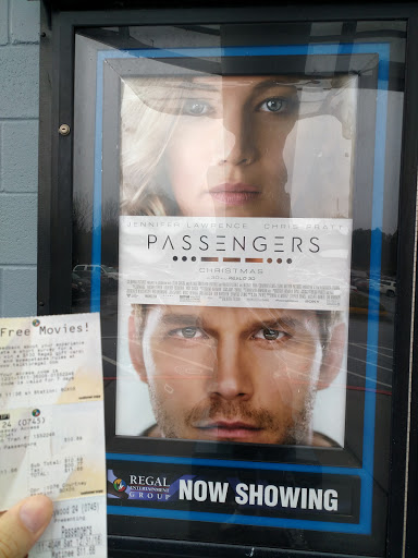 Movie Theater «Regal Cinemas Hollywood 24 @ North I-85», reviews and photos, 3265 Northeast Expy, Chamblee, GA 30341, USA