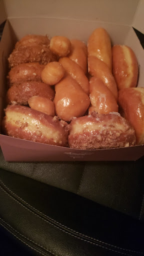 Bakery «Coco Donuts», reviews and photos, 10040 W Cheyenne Ave, Las Vegas, NV 89129, USA