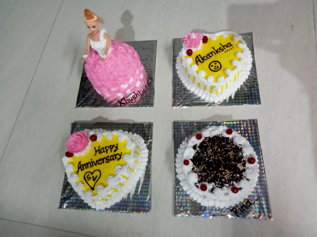 Krishna cake makers