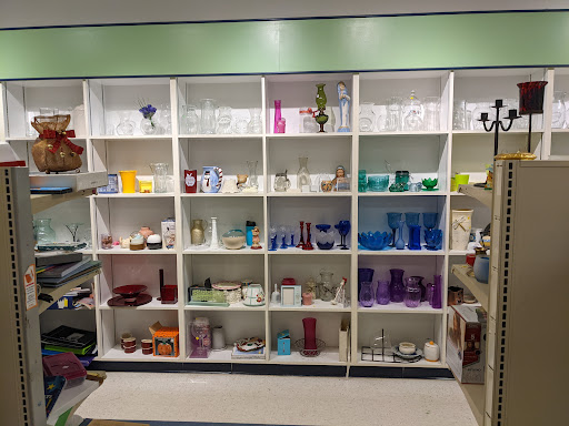 Thrift Store «Goodwill», reviews and photos