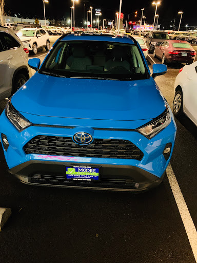 Toyota Dealer «Royal Moore Toyota», reviews and photos, 1415 SE River Rd, Hillsboro, OR 97123, USA