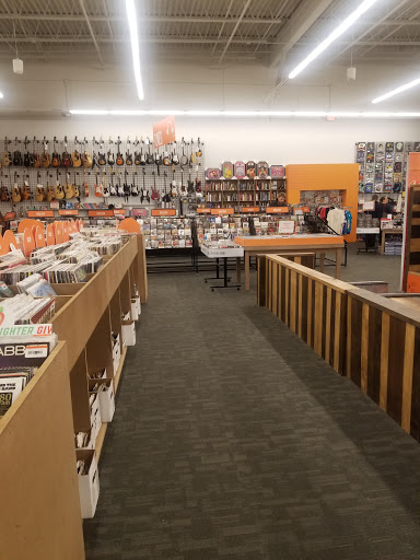 Used Book Store «2nd & Charles», reviews and photos, 12747 Jefferson Ave, Newport News, VA 23602, USA