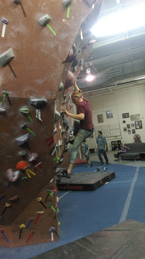 Rock Climbing Gym «Philadelphia Rock Gym - East Falls», reviews and photos, 3500 Scotts Ln B-3, Philadelphia, PA 19129, USA