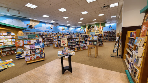 Book Store «Barnes & Noble», reviews and photos, 11802 Dale Mabry Hwy, Tampa, FL 33618, USA