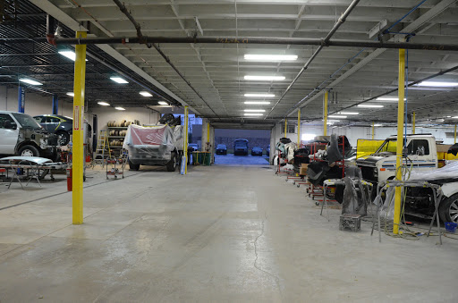 Auto Body Shop «Addison Auto Body and Glass, Inc.», reviews and photos, 21 Factory Rd, Addison, IL 60101, USA