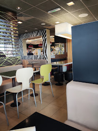 Atmosphère du Restauration rapide McDonald's à Ifs - n°4