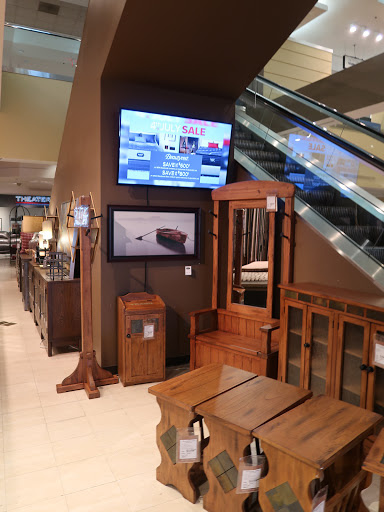 Furniture Store «HOM Furniture», reviews and photos, 415 4th St, Sioux City, IA 51101, USA