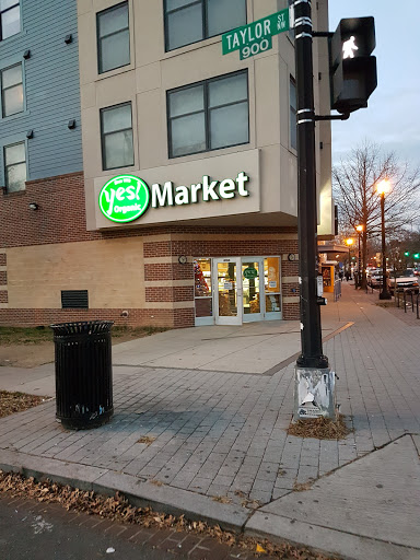 Grocery Store «Yes! Organic Market Petworth», reviews and photos, 4100 Georgia Ave NW, Washington, DC 20011, USA