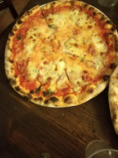 Ristorante Pizzeria Rose e Rossese le volte del gusto in San Biagio della Cima, Provincia di Imperia