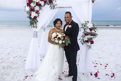 Event Planner «Barefoot Weddings», reviews and photos, 11 Eglin Pkwy SE, Fort Walton Beach, FL 32548, USA