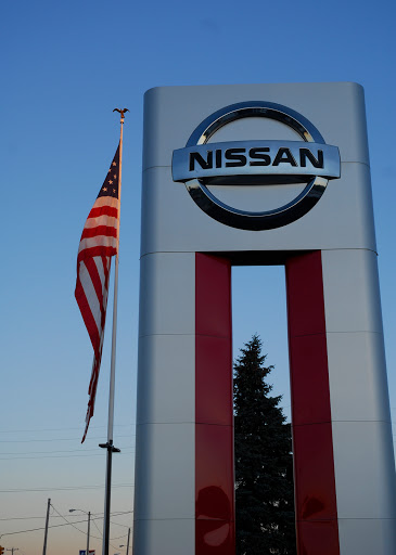 Car Dealer «DeMaagd GMC Nissan - New and Used Car Sales», reviews and photos, 333 W Dickman Rd, Battle Creek, MI 49037, USA